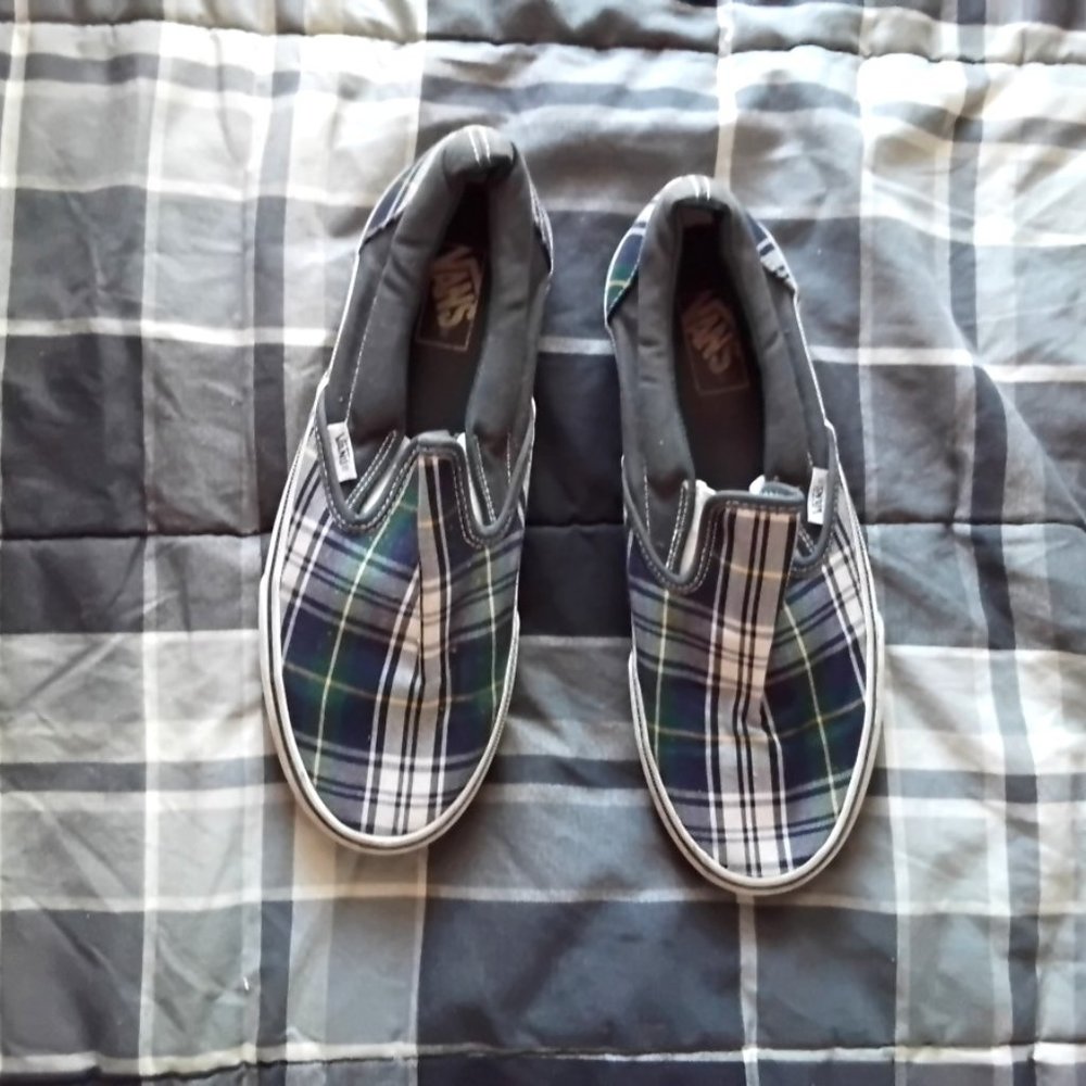 Vans slip on's Plaid size 10